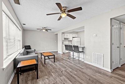 campus flats 4 bed 2 bath living area