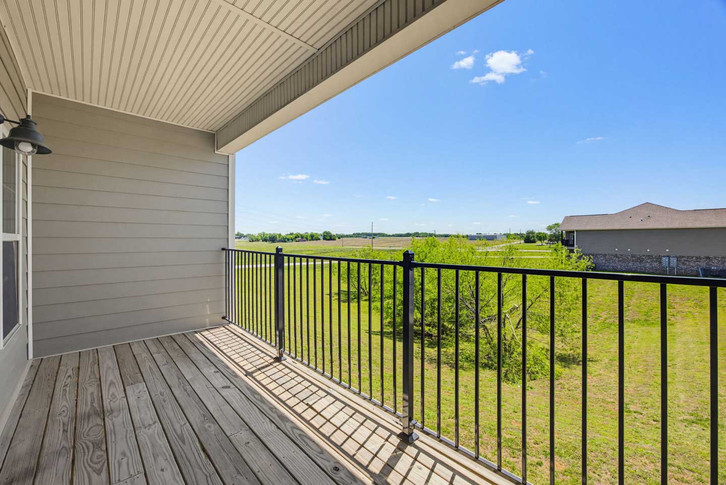 garvin pointe 3bed 2 bath balcony