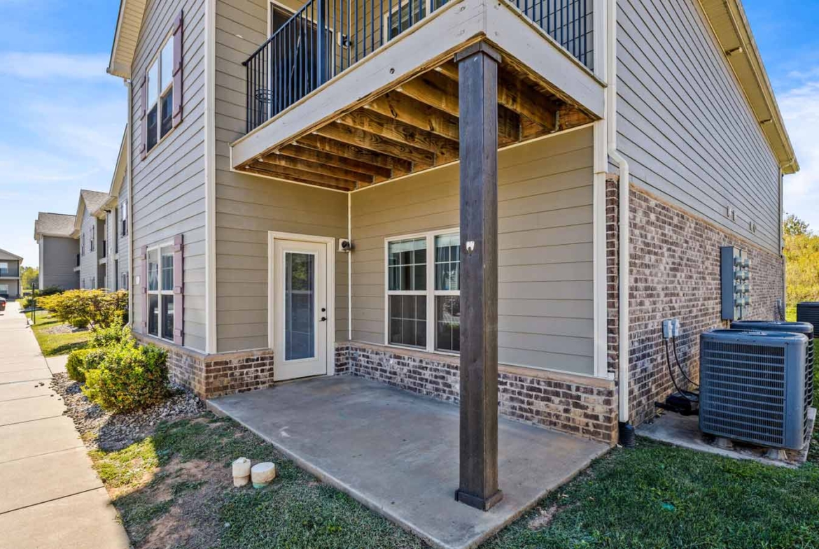 garvin pointe 1 bed 1 bath - outside