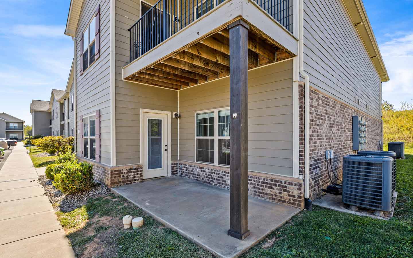 garvin pointe 1 bed 1 bath - outside