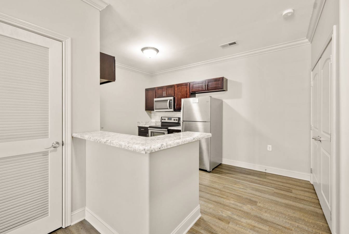 garvin pointe 1 bed 1 bath - kitchen