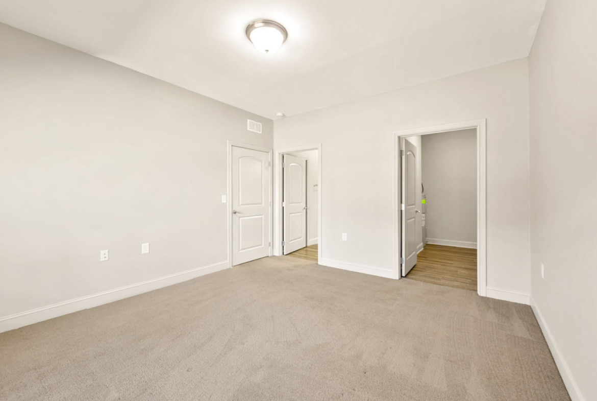 garvin pointe 1 bed 1 bath - bedroom