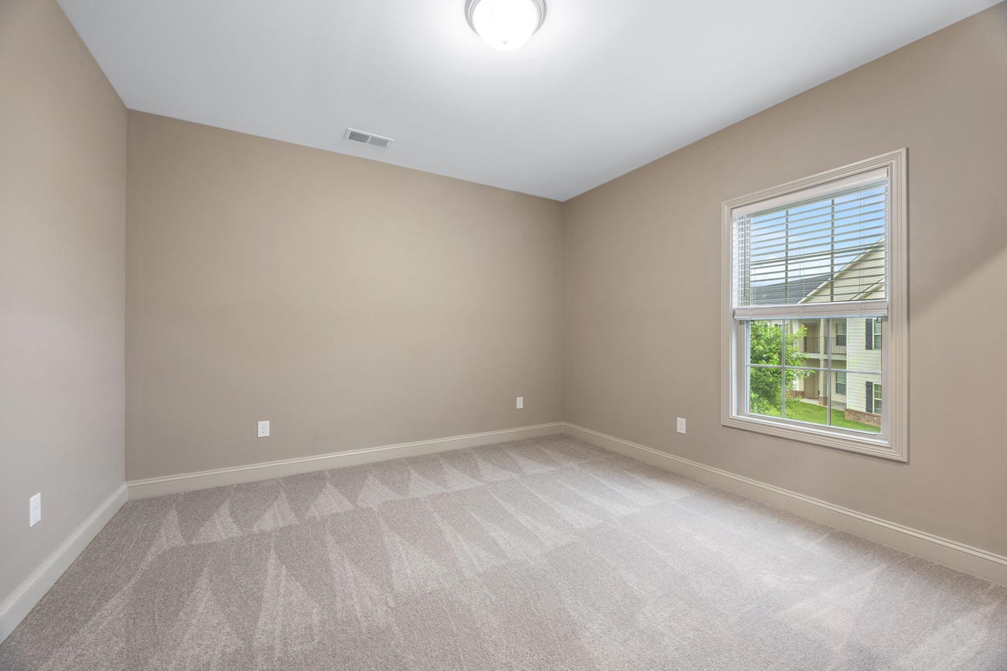 north pointe 2 - 3 bed 2 bath