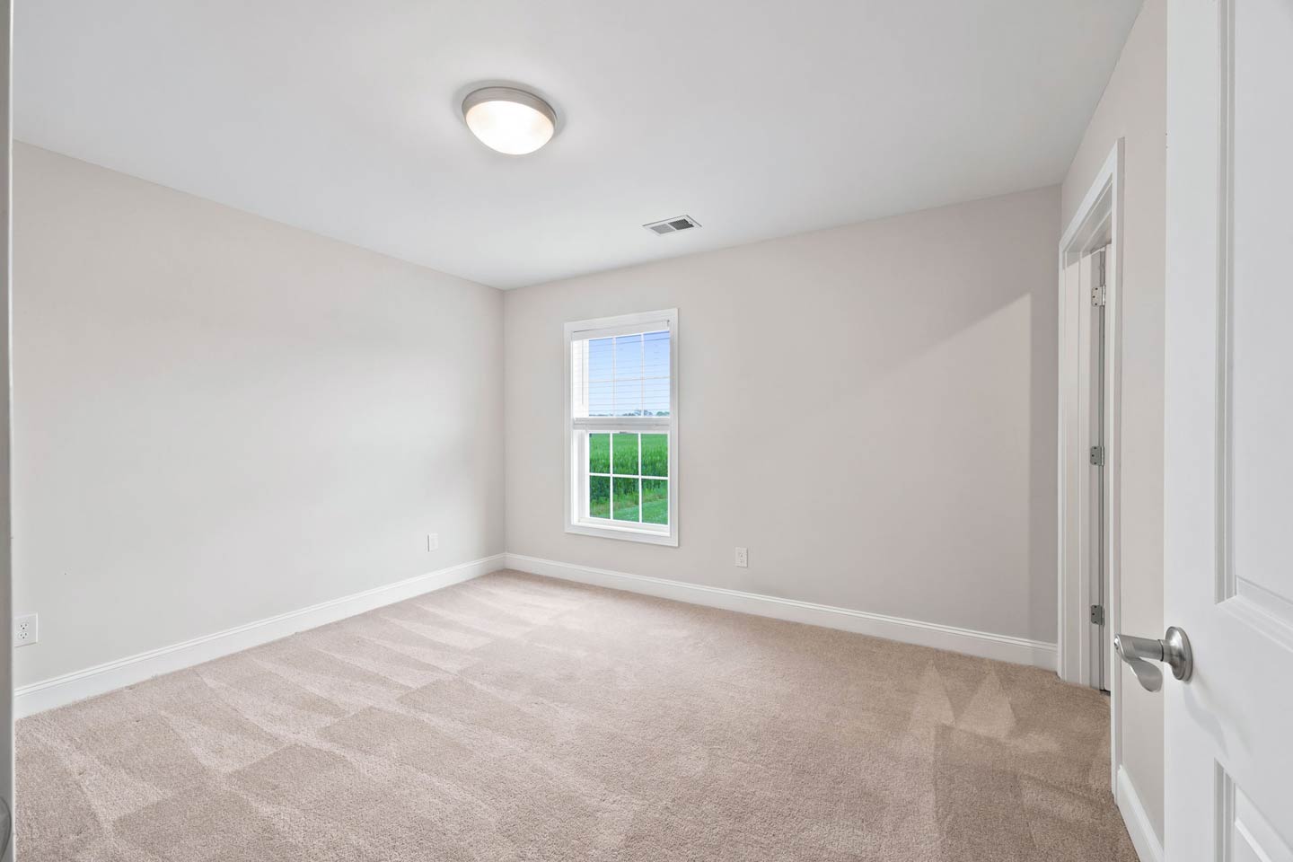 overlook 3 bed 2 bath bedroom