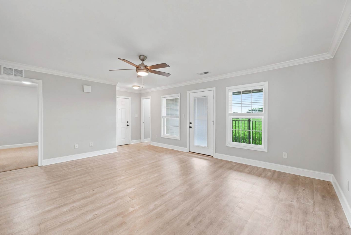 overlook 3 bed 2 bath living area