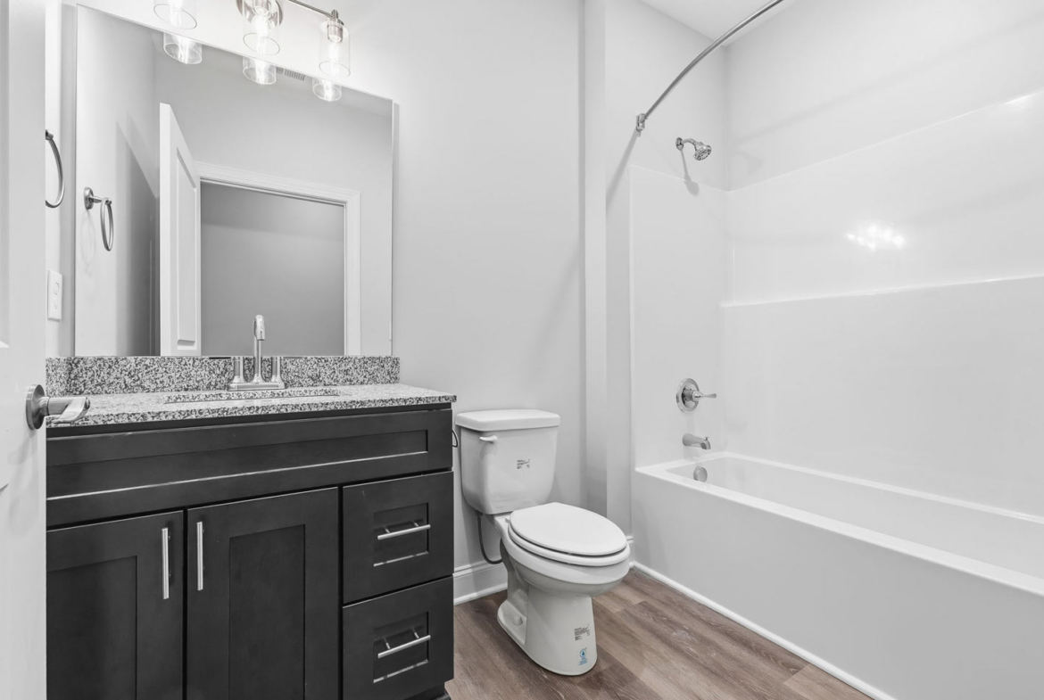 topper park 2 - 3-bed 3-bath - bath