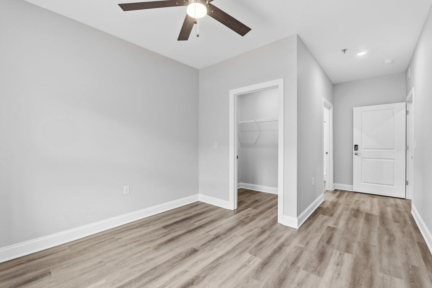topper park 2 - 3-bed 3-bath - bedroom