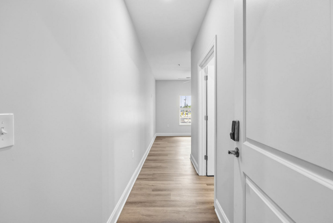 topper park 2 - 3-bed 3-bath - hall