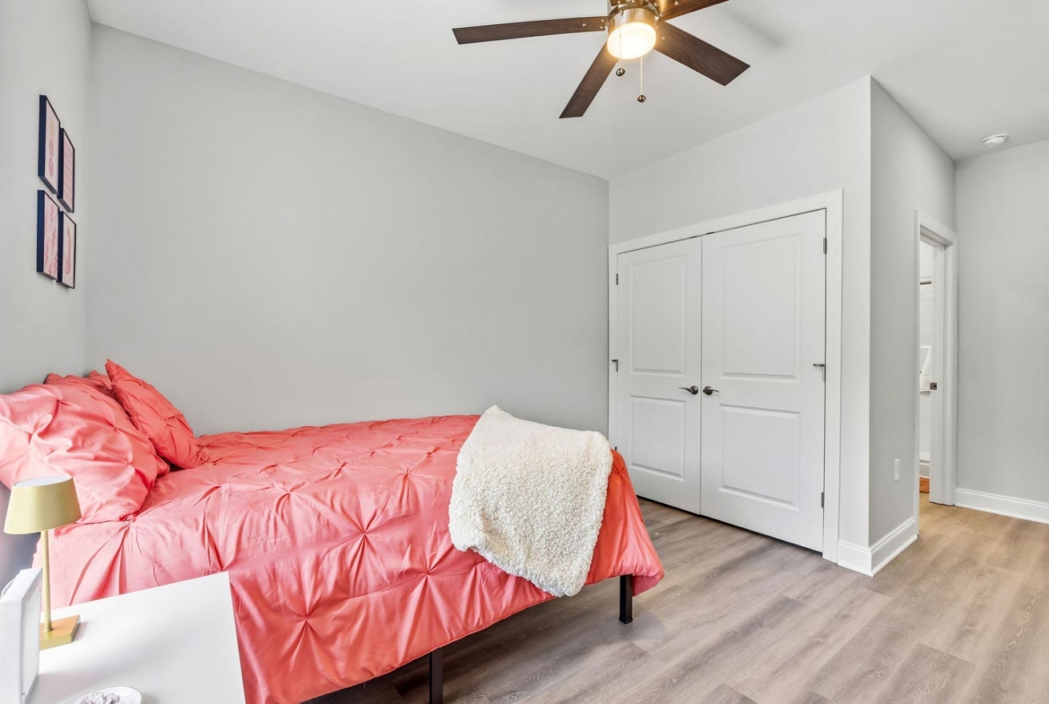 topper park 2 4-bedroom - bath