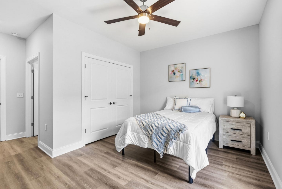 topper park 2 4-bedroom - bedroom